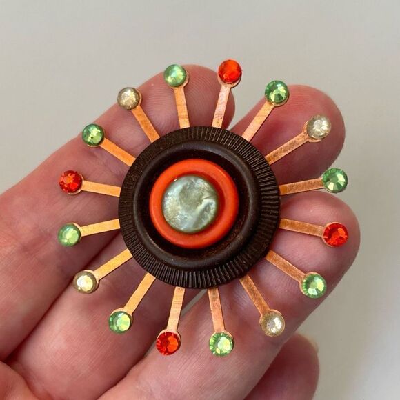 Upcycled Atomic Starburst Refrigerator Magnet Buttons Rhinestones - Picture 3 of 4